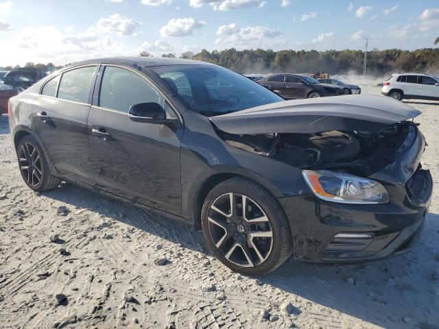 2017 VOLVO S60 - YV126MFL1H2436057