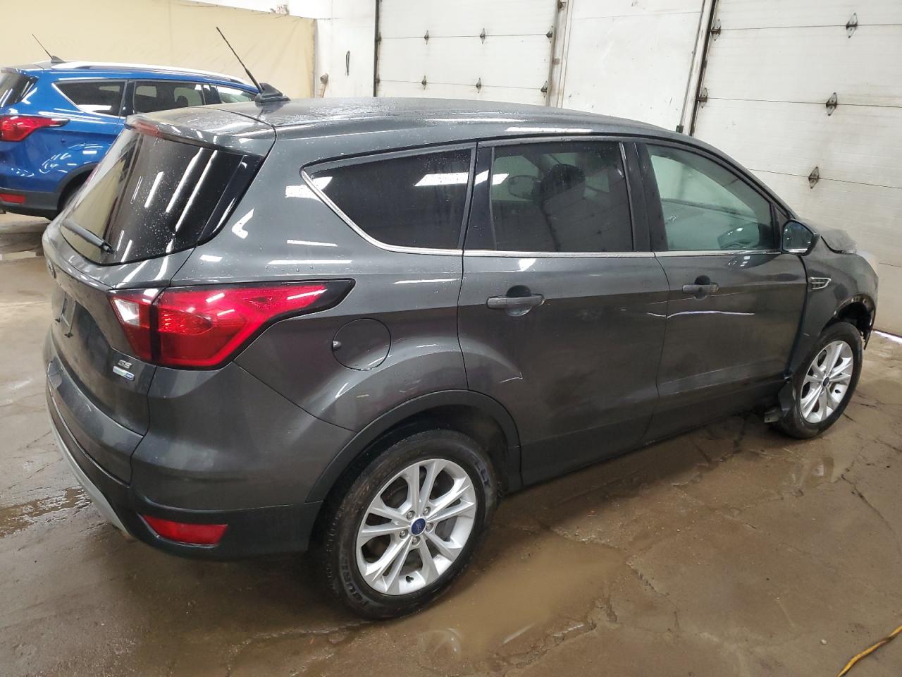 Lot #2945615171 2019 FORD ESCAPE SE