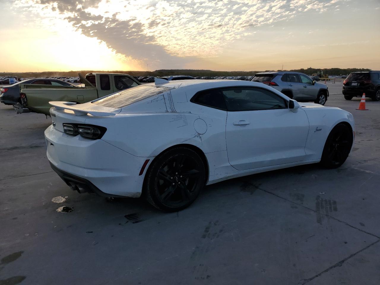 Lot #2988535278 2023 CHEVROLET CAMARO LT1