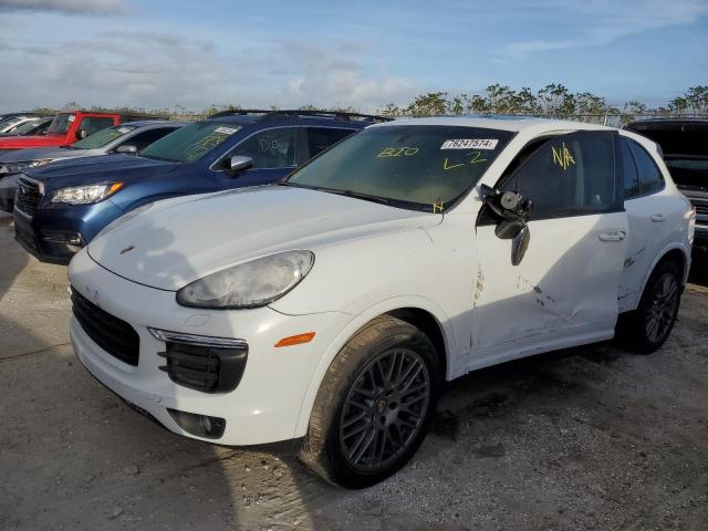 VIN WP1AA2A26HKA88094 2017 Porsche Cayenne no.1