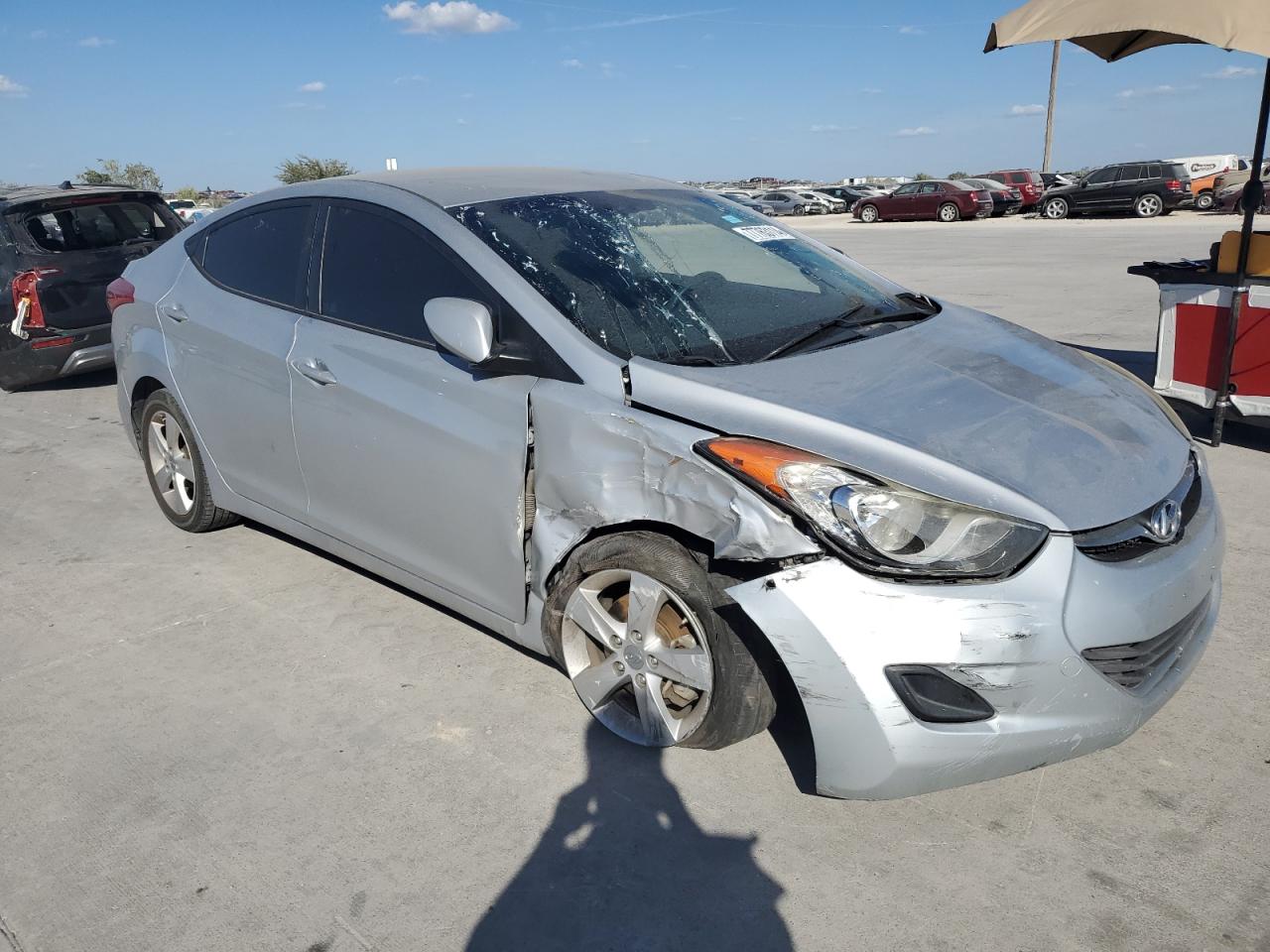 Lot #3030620098 2013 HYUNDAI ELANTRA GL