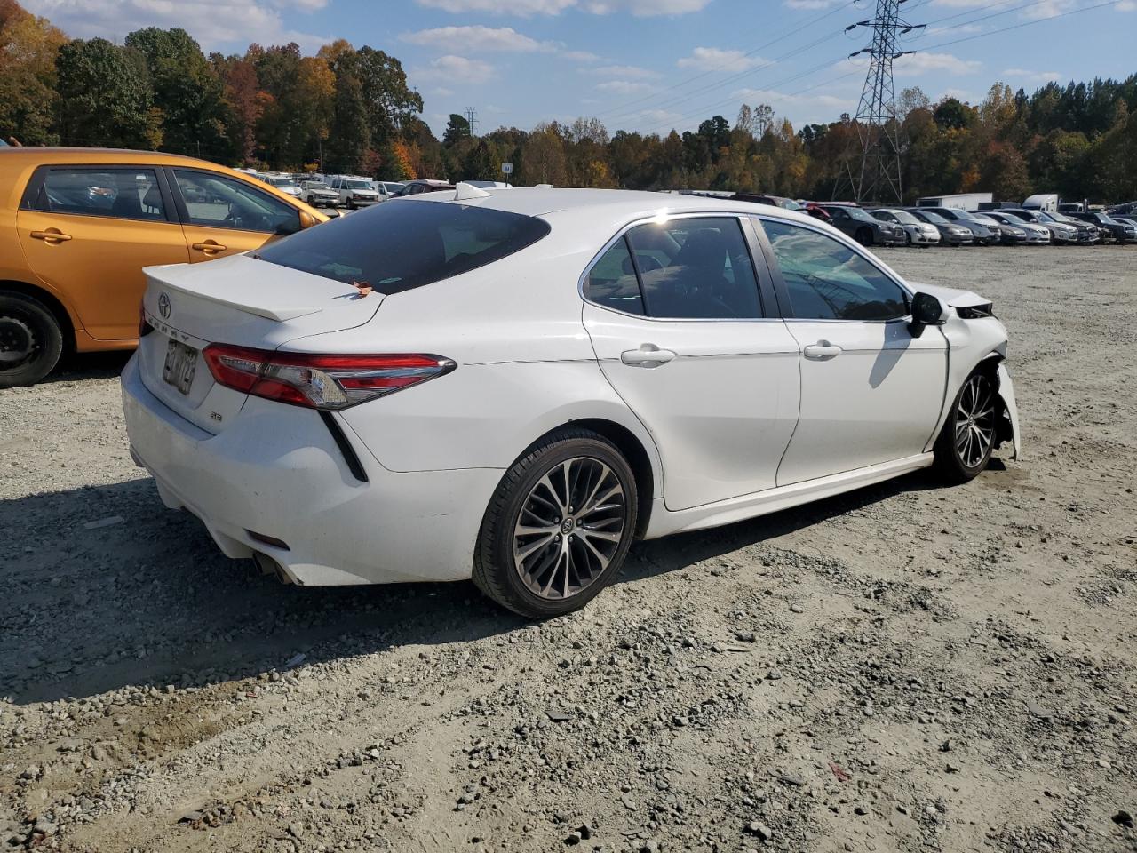 Lot #3033350827 2019 TOYOTA CAMRY L