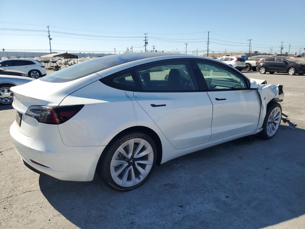 Lot #2962383019 2022 TESLA MODEL 3