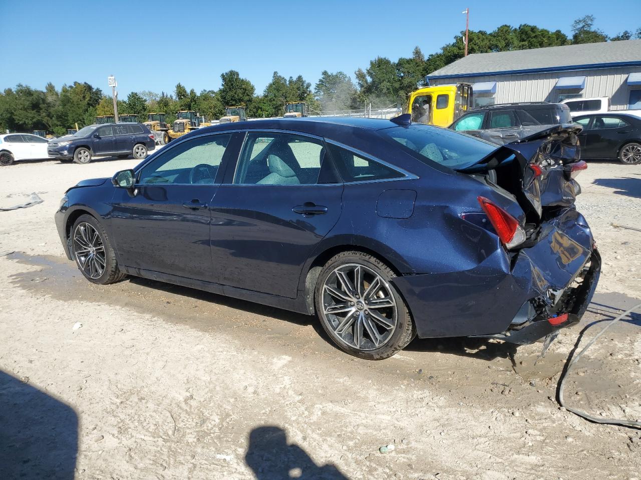 Lot #2962563901 2019 TOYOTA AVALON XLE