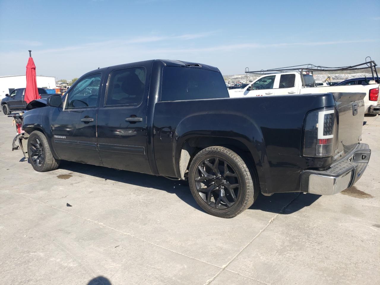 Lot #3020996198 2010 GMC SIERRA C15