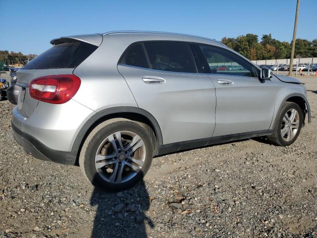 MERCEDES-BENZ GLA 250 2016 silver  gas WDCTG4EB0GJ256485 photo #4