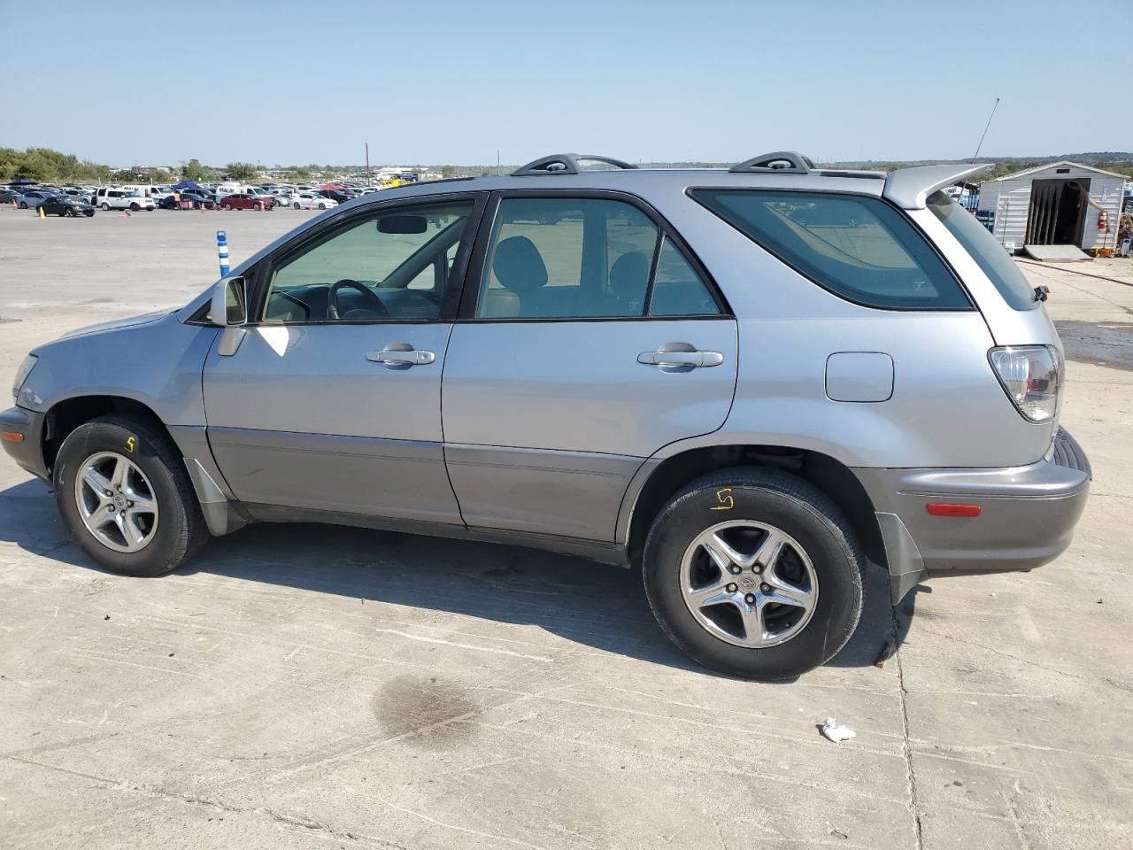 Lot #2938266685 2002 LEXUS RX 300