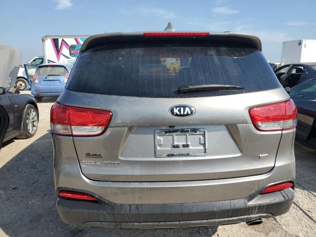 VIN 5XYPG4A34JG339527 2018 KIA Sorento, LX no.6