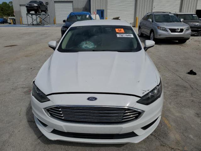 VIN 3FA6P0H74JR113559 2018 Ford Fusion, SE no.5