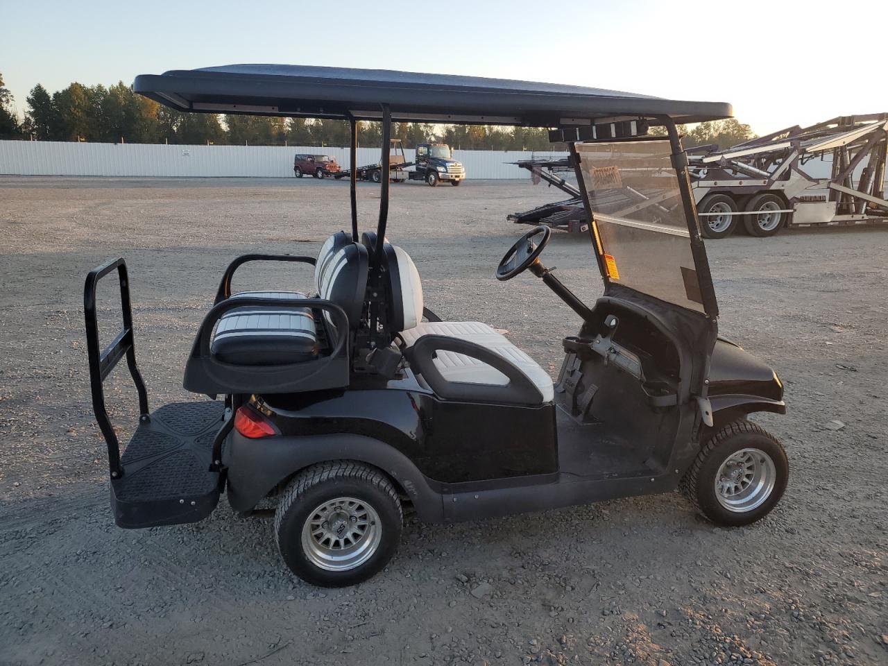 Lot #2943034353 2011 OTHER GOLF CART