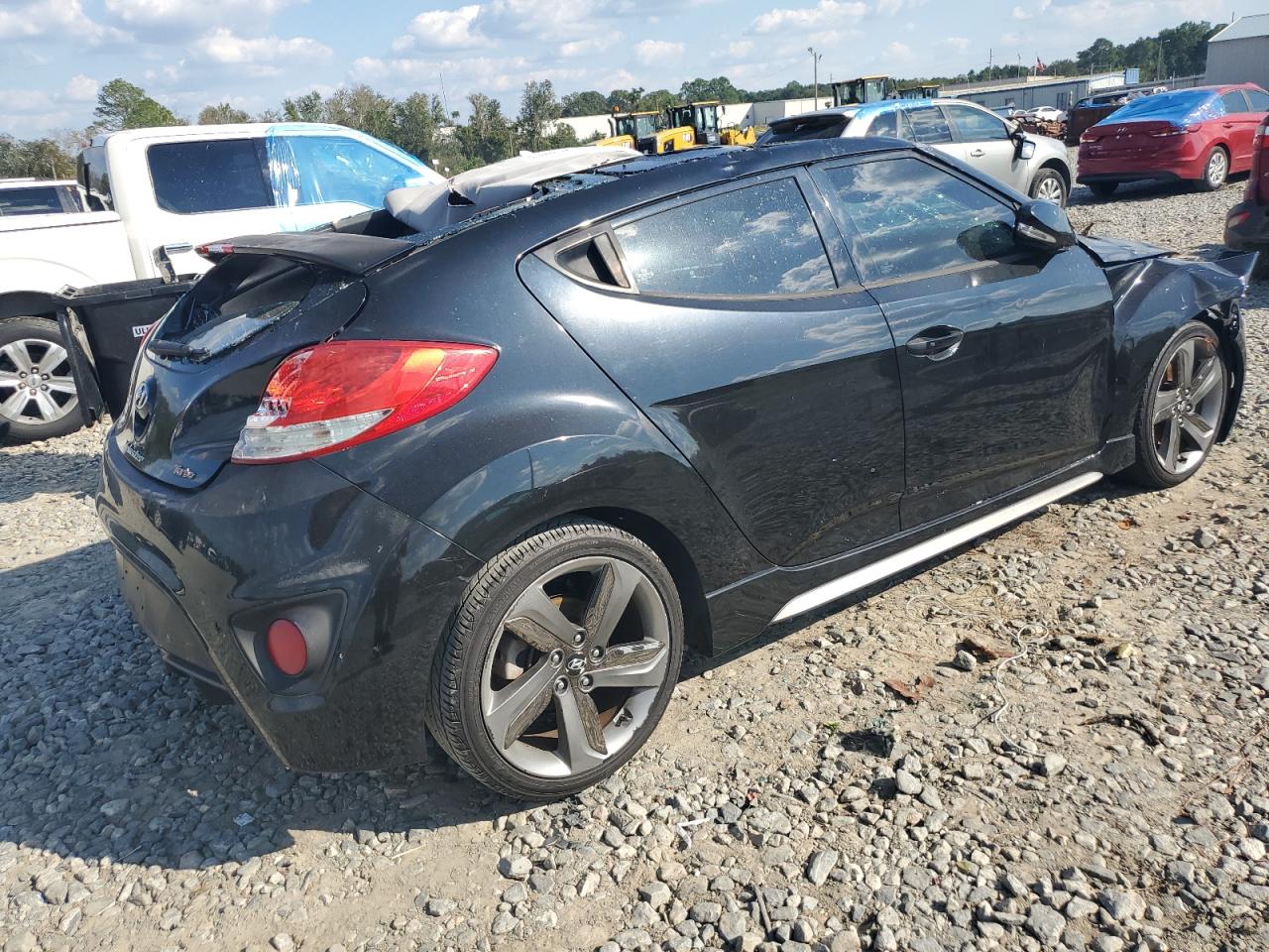 Lot #2952665188 2015 HYUNDAI VELOSTER T