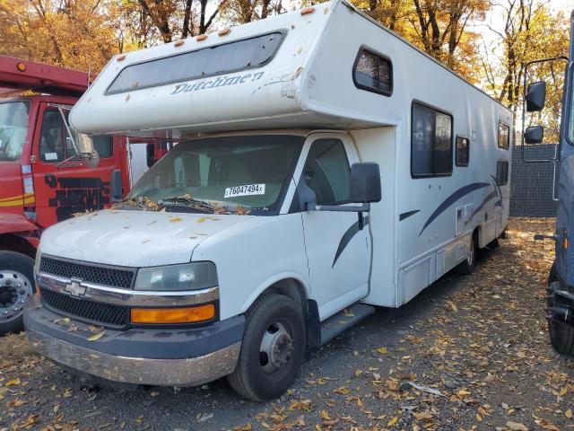 CHEVROLET EXPRESS G3 2004 white cutaway gas 1GBJG31U241153213 photo #3