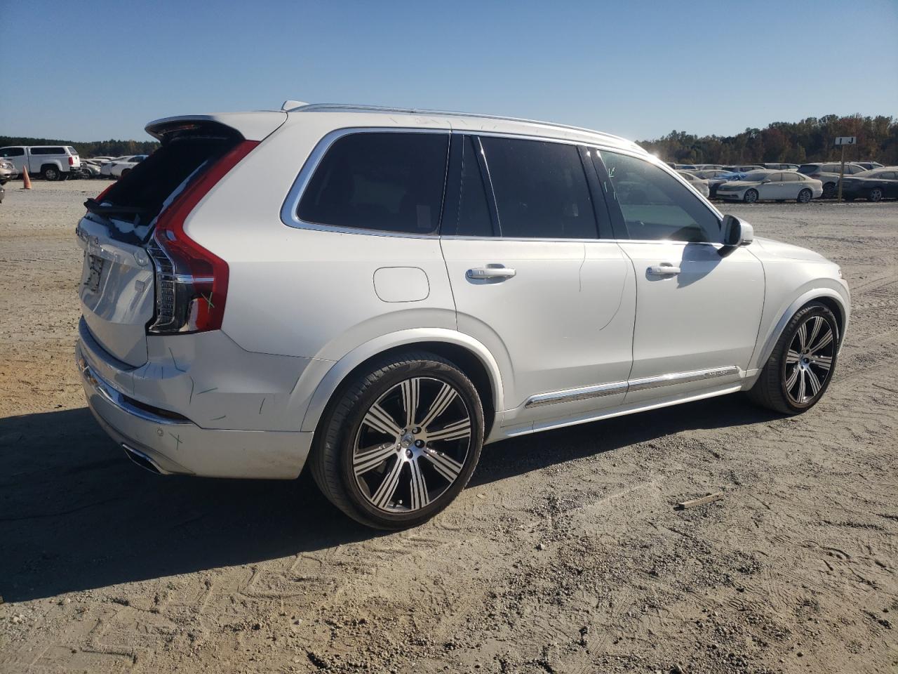 Lot #2927708855 2021 VOLVO XC90 T8 RE