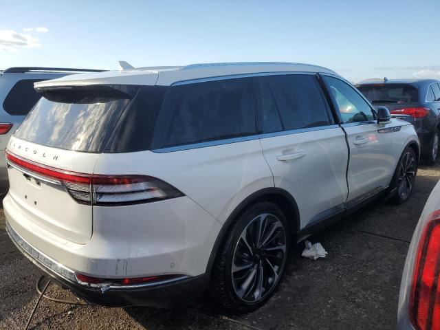 VIN 5LM5J7XC3MGL02450 2021 LINCOLN AVIATOR no.3