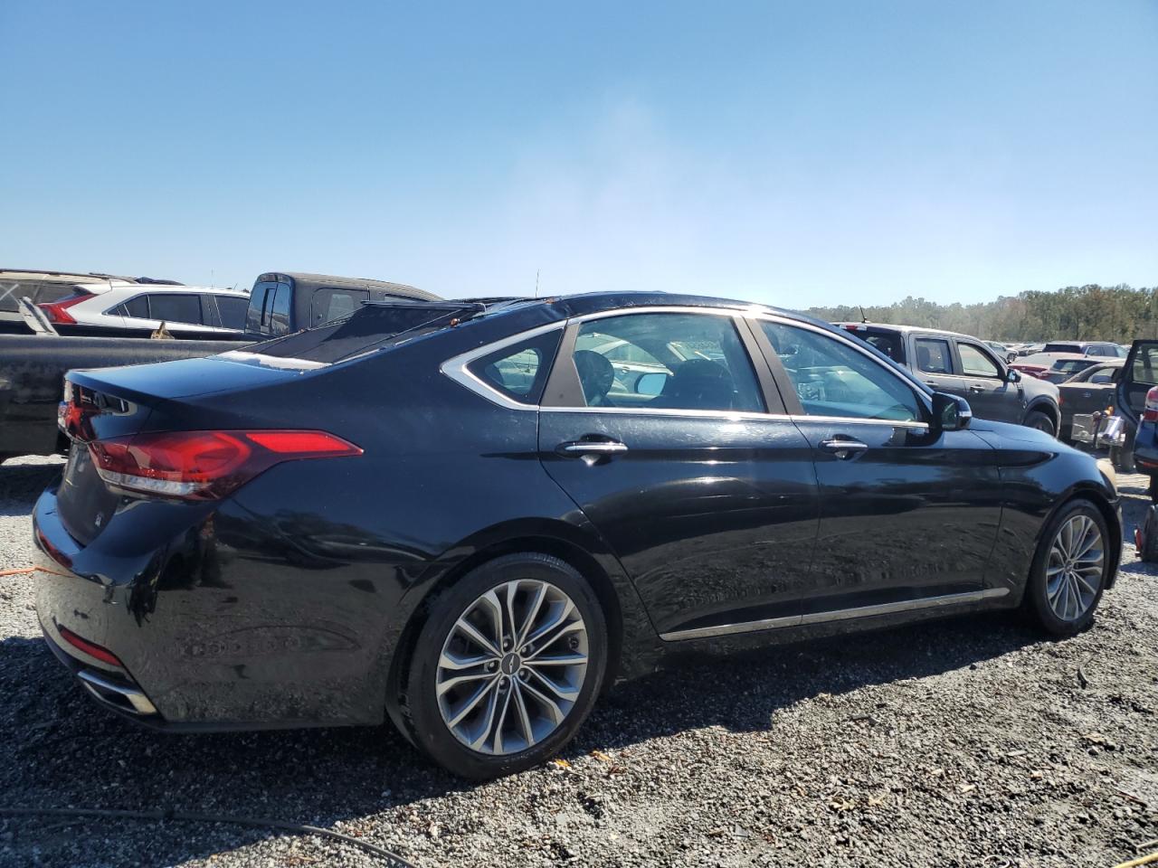 Lot #2974407483 2015 HYUNDAI GENESIS 3.