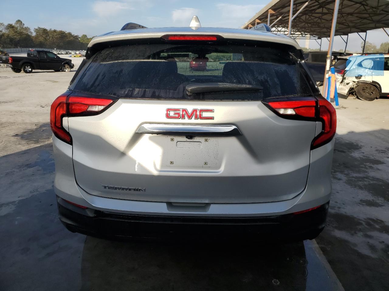 Lot #2994213512 2020 GMC TERRAIN SL