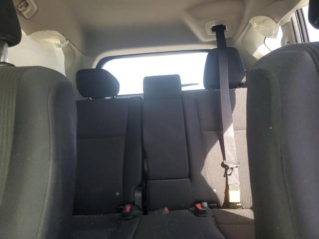 2017 TOYOTA RAV4 LE - JTMZFREV8HJ705925