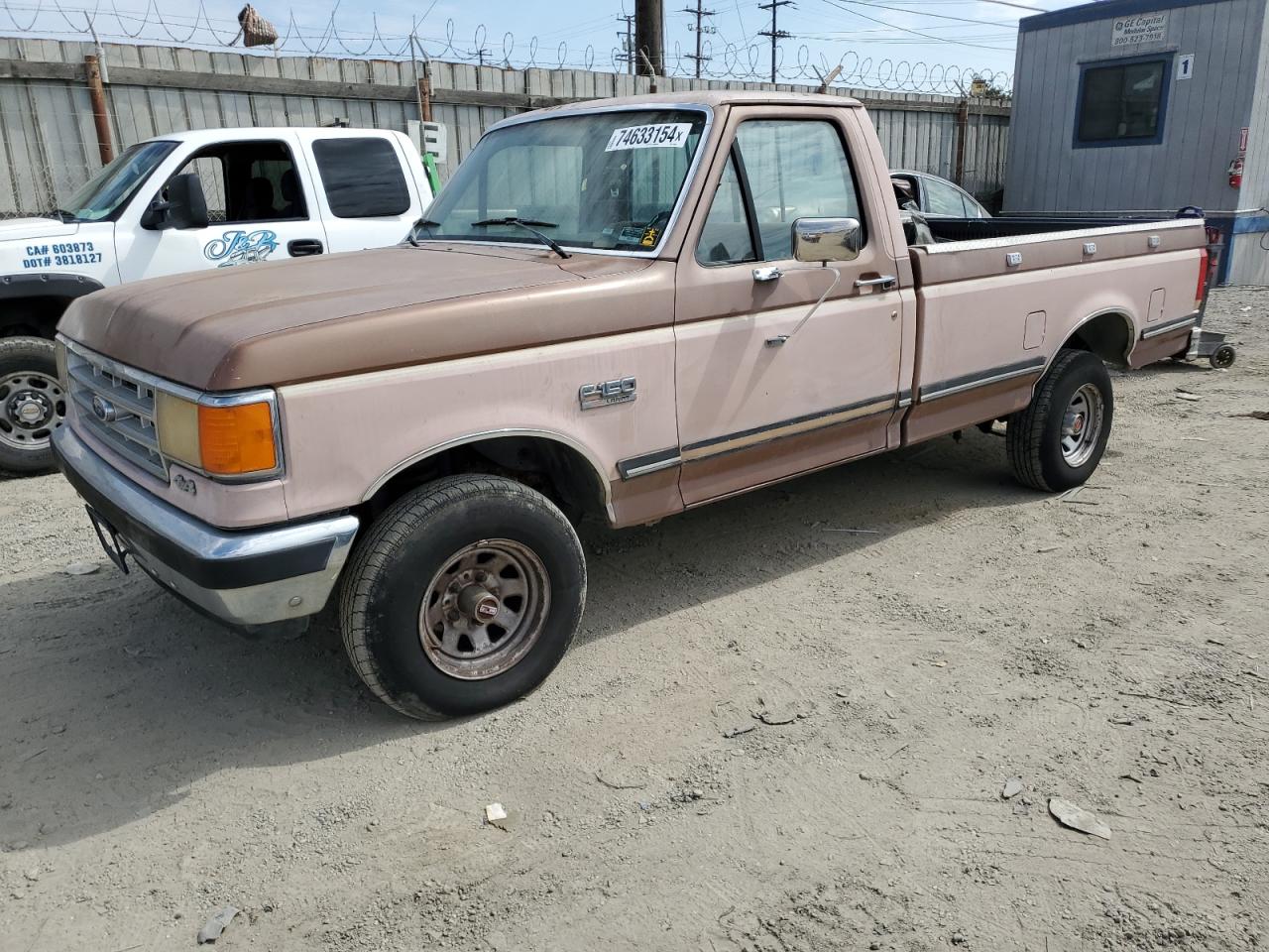 FORD F150 1987 two tone pickup gas 1FTEF14Y2HPA69253 photo #1