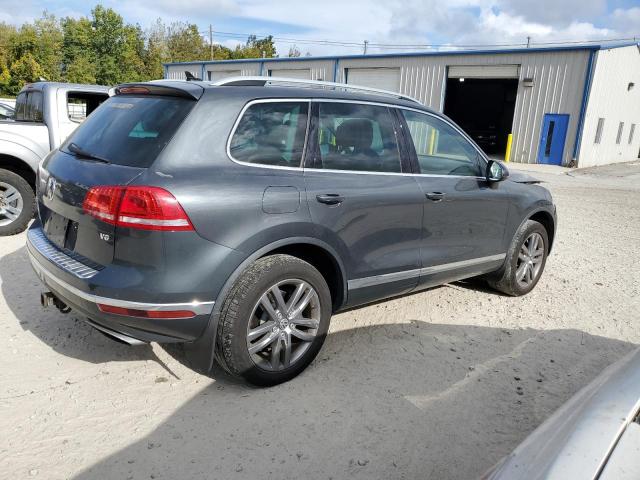 VOLKSWAGEN TOUAREG SP 2016 charcoal  gas WVGEF9BP4GD004053 photo #4