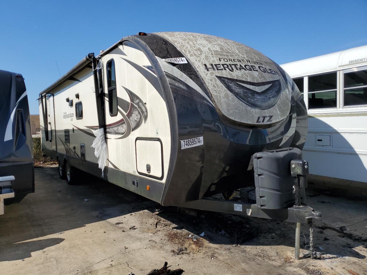 Forest River Wildwood Laminated Towables 2019 