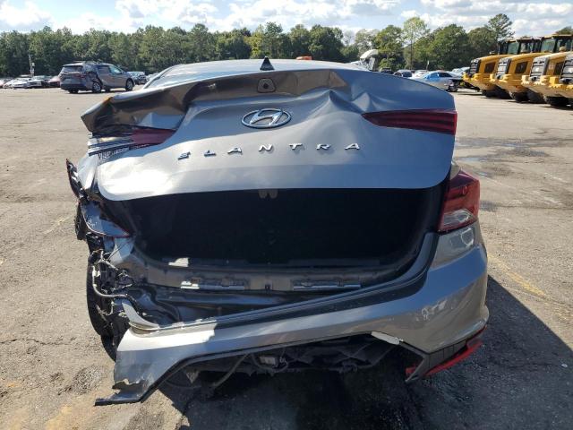 2019 HYUNDAI ELANTRA SE - 5NPD84LF0KH408540