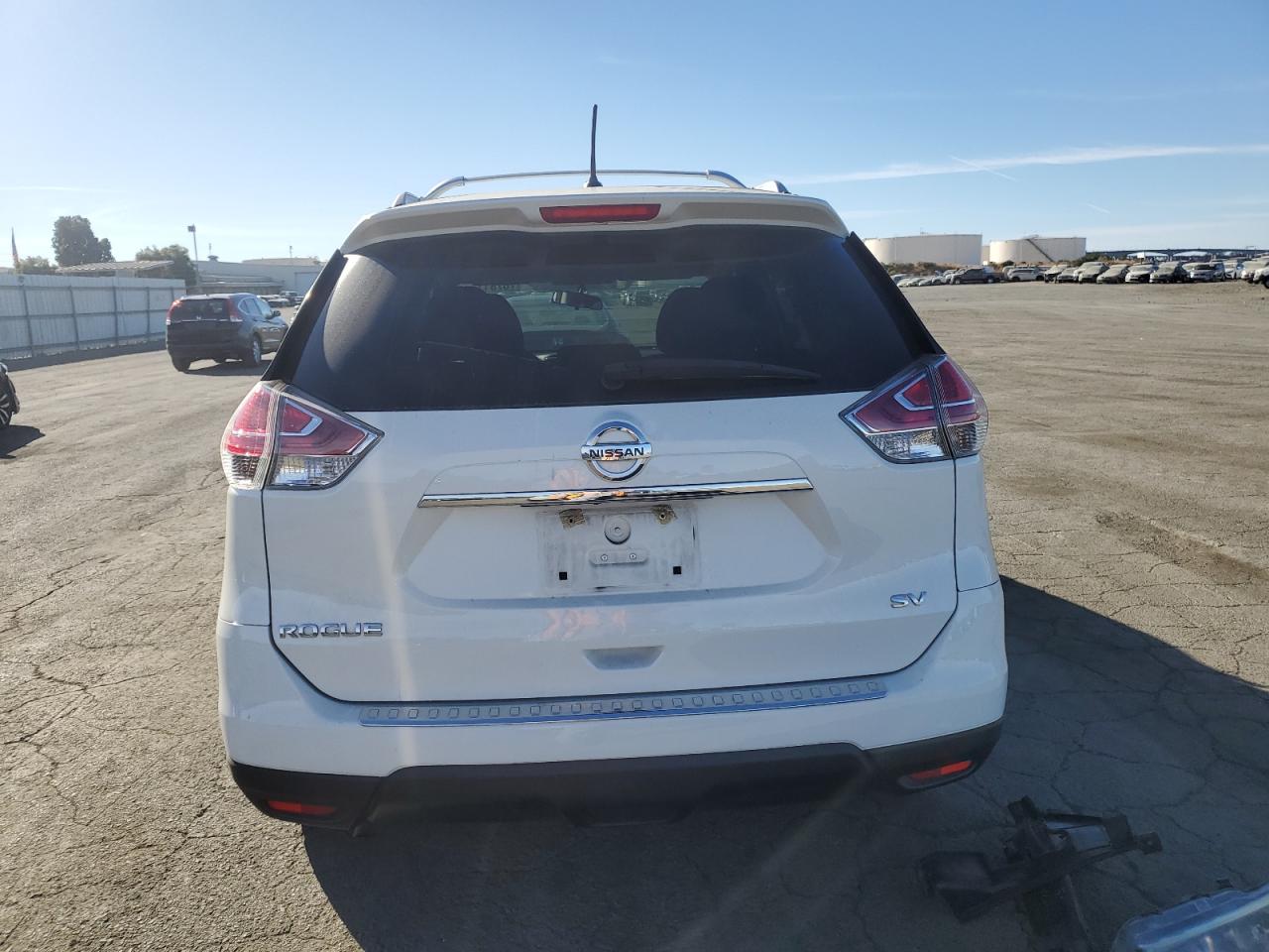 Lot #2988794654 2015 NISSAN ROGUE S