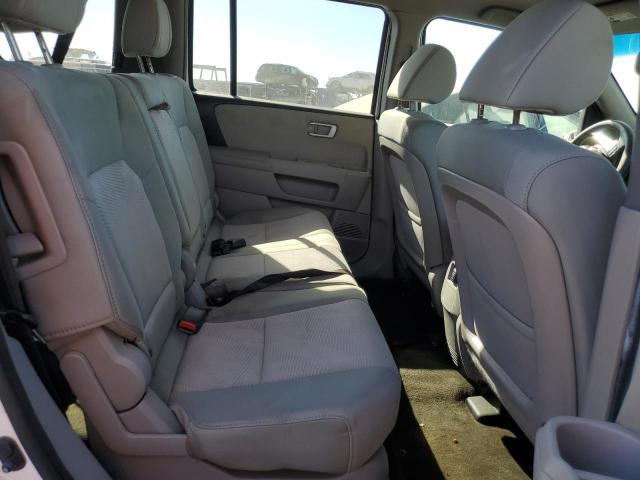 VIN 5FNYF4H22FB023126 2015 Honda Pilot, LX no.11