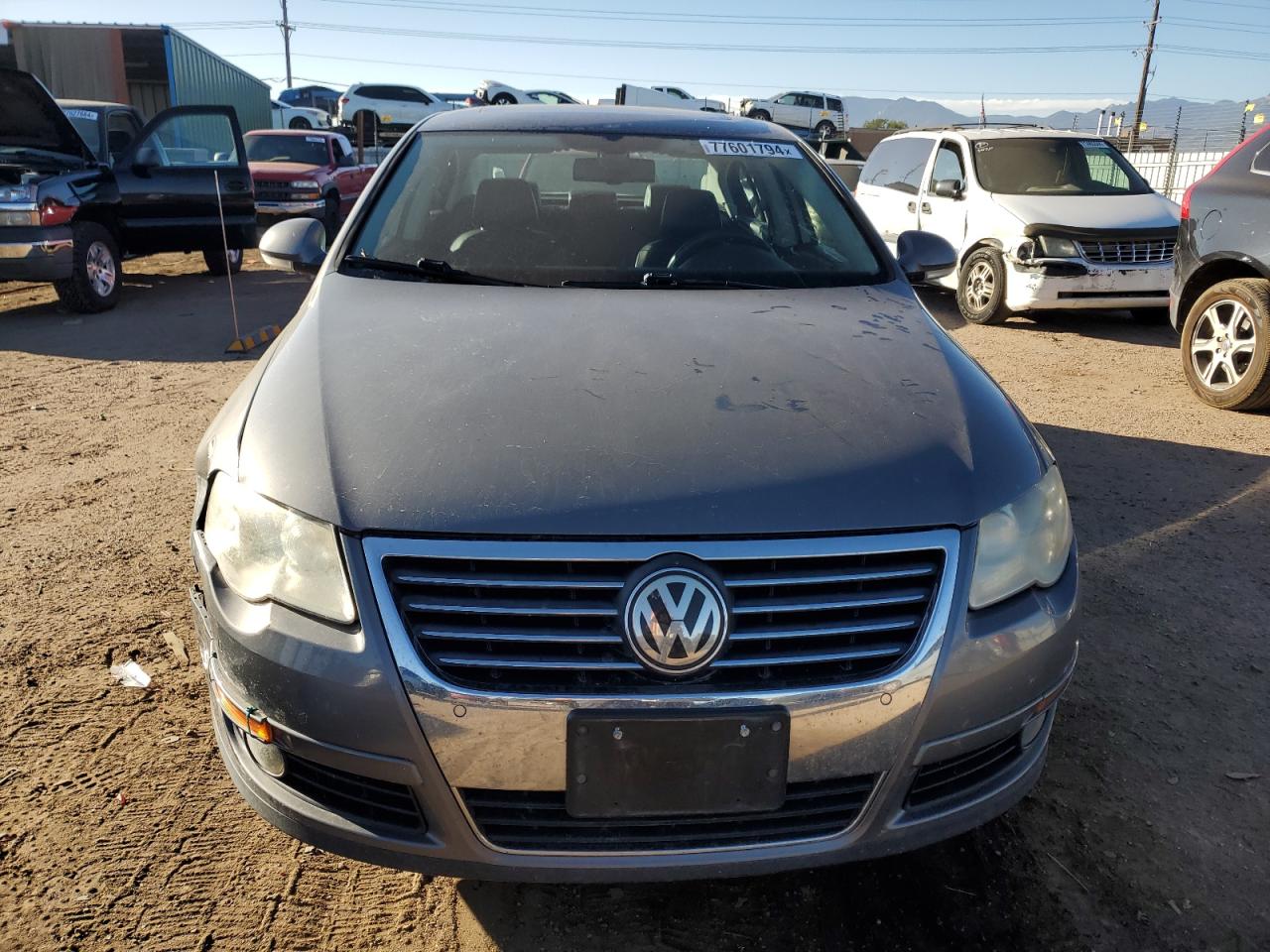 Lot #2953105651 2008 VOLKSWAGEN PASSAT VR6