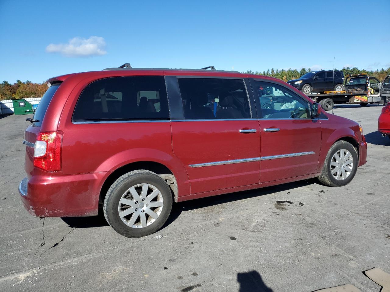 Lot #2928165848 2016 CHRYSLER TOWN & COU