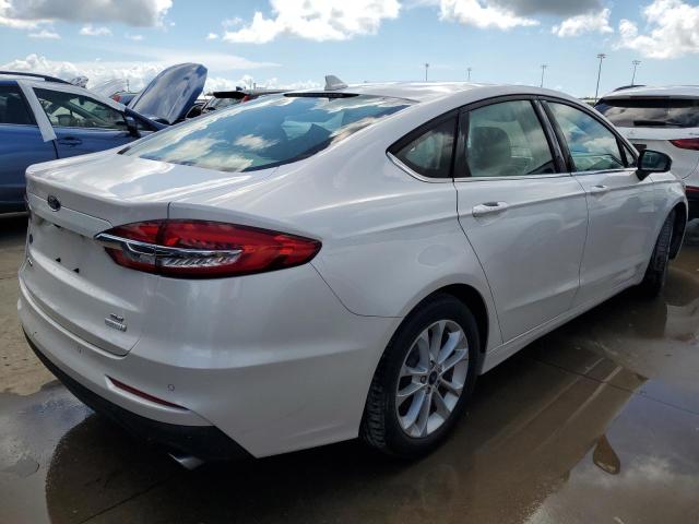 VIN 3FA6P0HD7KR246999 2019 Ford Fusion, SE no.3