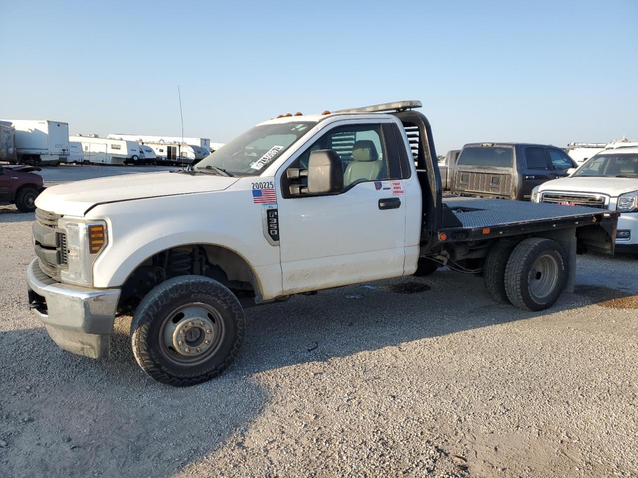 FORD F350 SUPER 2018 white  gas 1FDRF3H61JEC27326 photo #3