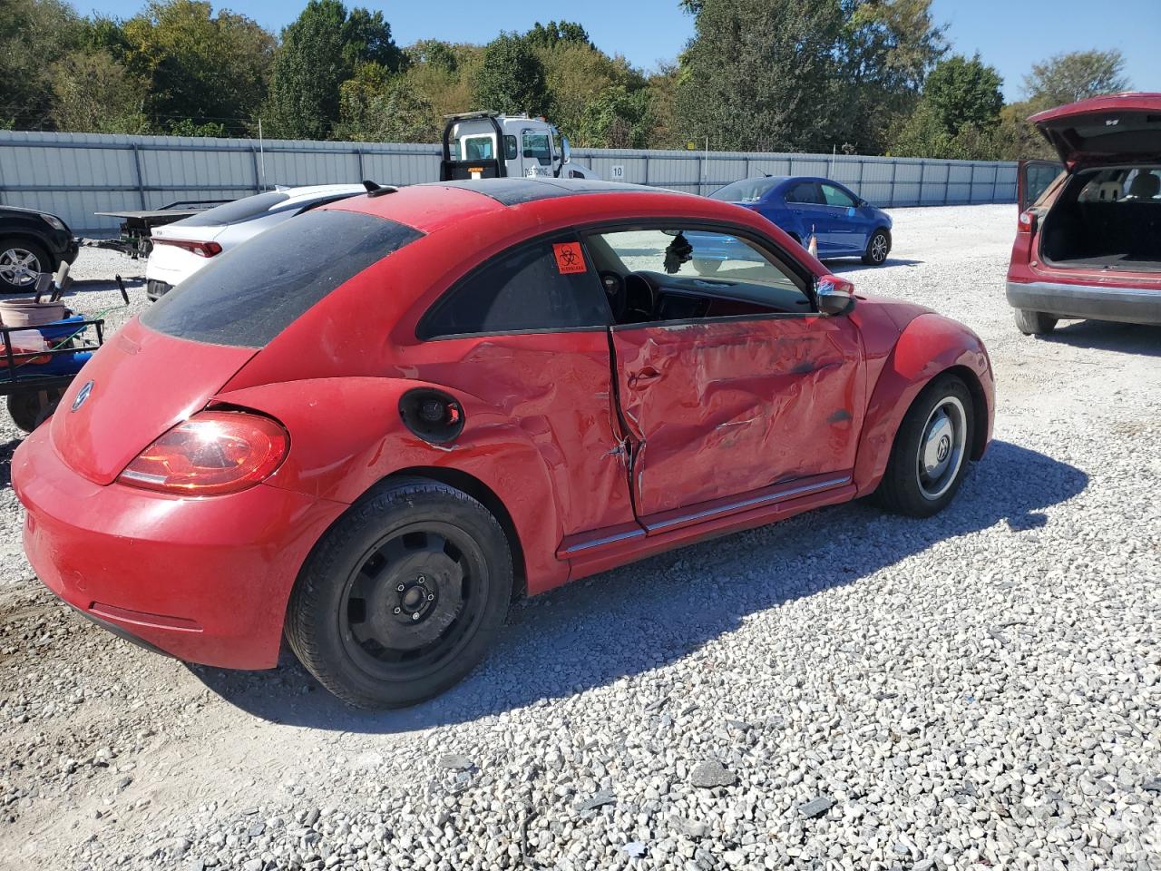 Lot #2921588672 2013 VOLKSWAGEN BEETLE