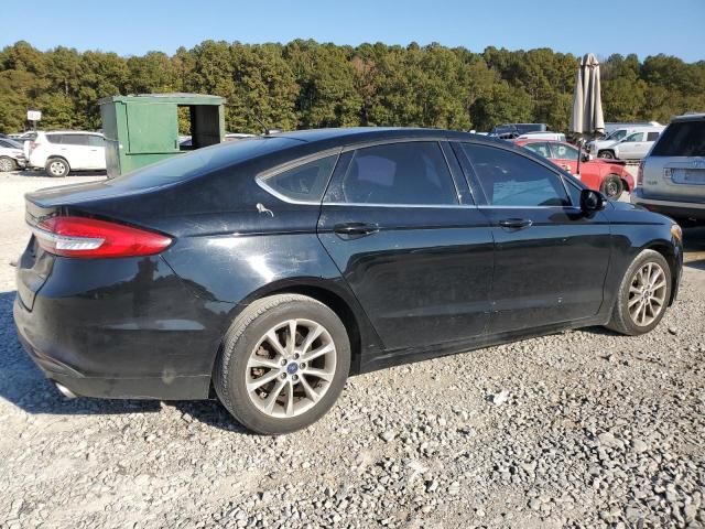 VIN 3FA6P0H77HR202147 2017 Ford Fusion, SE no.3