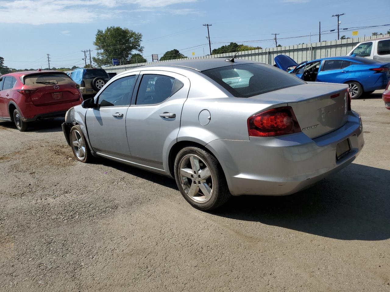 Lot #2996621525 2013 DODGE AVENGER SE