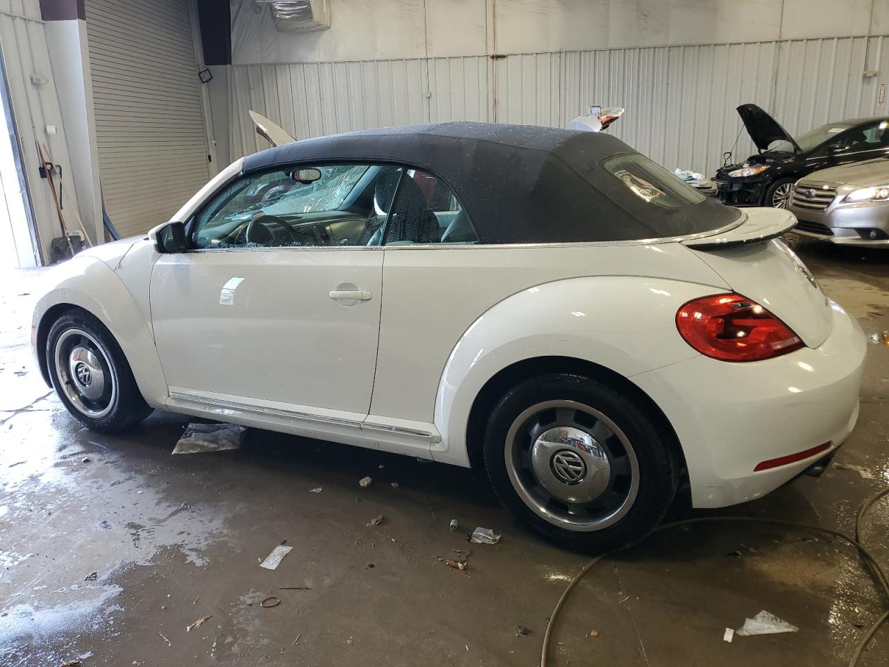 Lot #2955183963 2016 VOLKSWAGEN BEETLE S/S