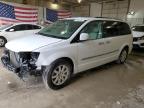 2016 CHRYSLER TOWN & COU - 2C4RC1BG7GR253797