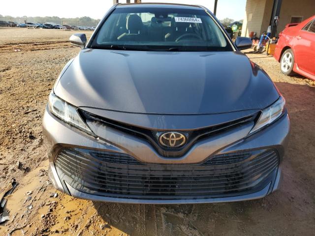 VIN 4T1B11HK3JU023263 2018 Toyota Camry, L no.5