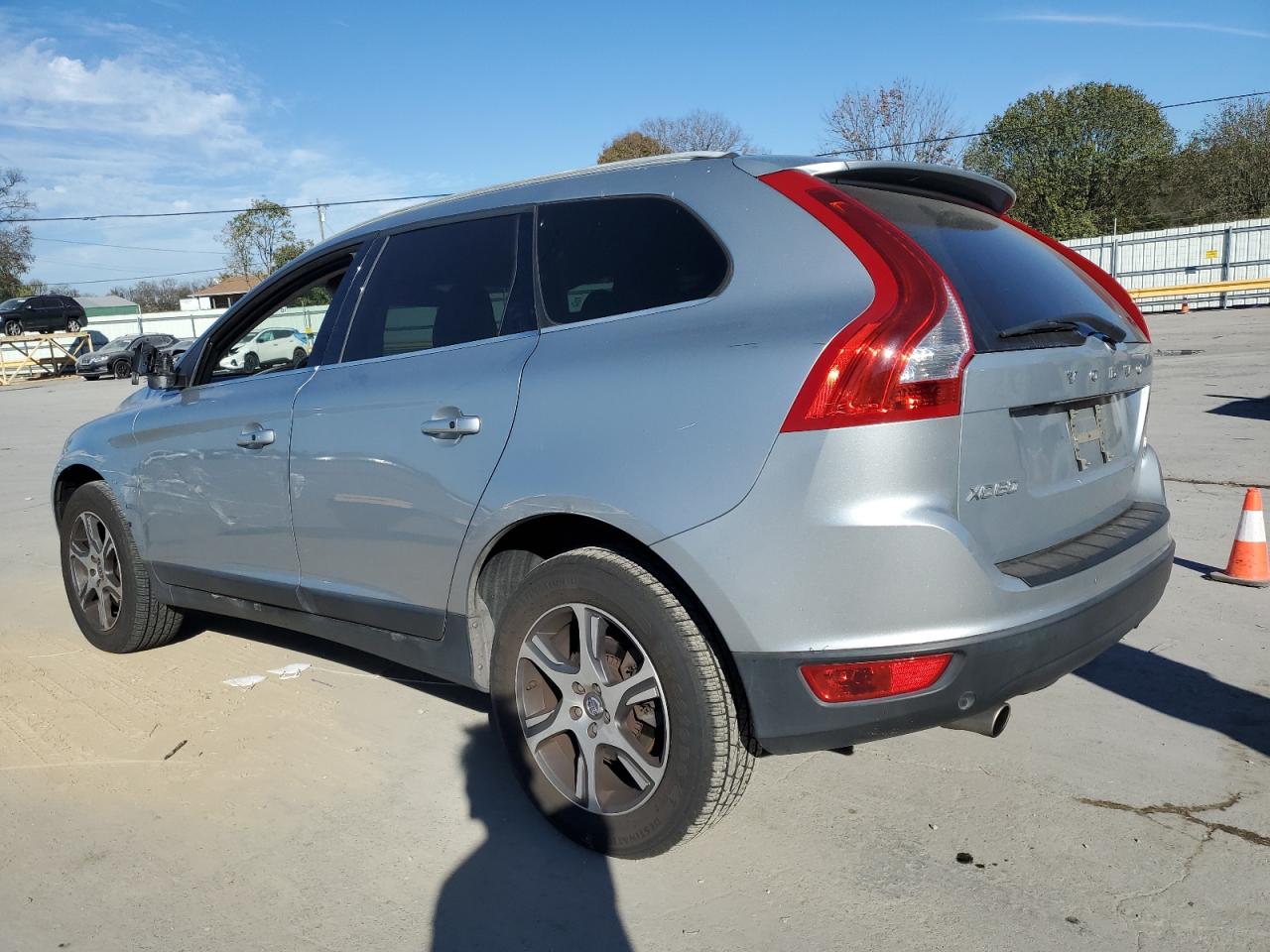 Lot #2943156456 2012 VOLVO XC60 T6