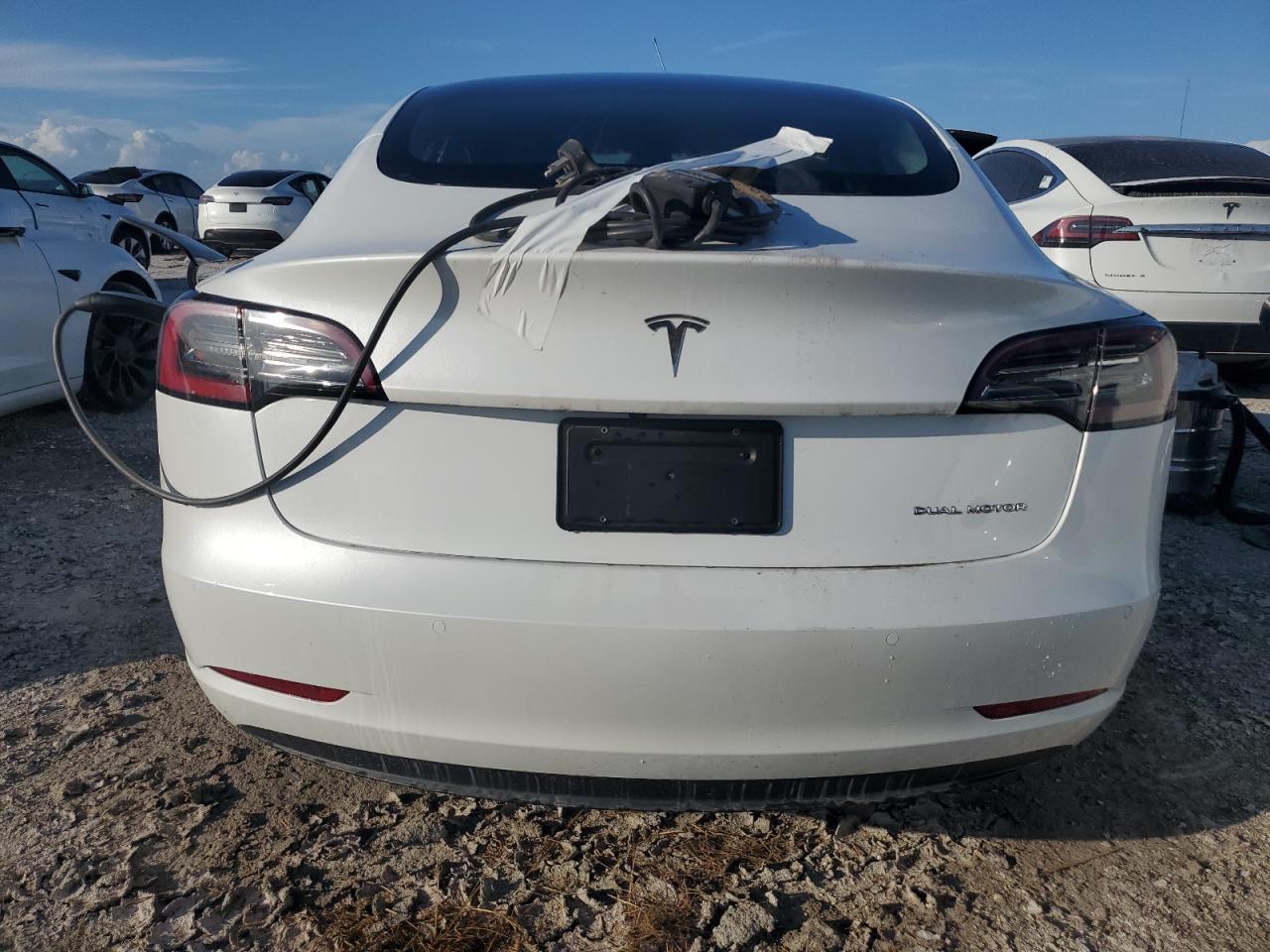 Lot #2999482298 2022 TESLA MODEL 3