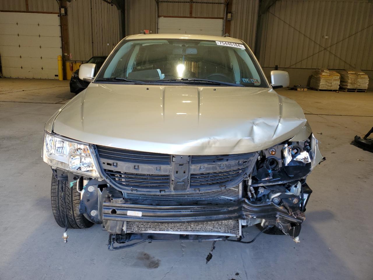 Lot #3030697109 2010 DODGE JOURNEY R/