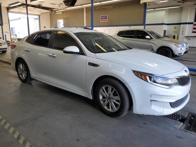 VIN 5XXGT4L32JG221019 2018 KIA Optima, LX no.4