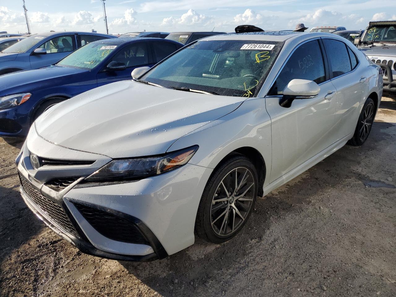 Lot #2976941974 2024 TOYOTA CAMRY SE N