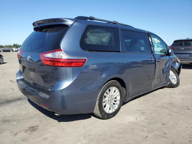 VIN 5TDYK3DC7FS531320 2015 Toyota Sienna, Xle no.3