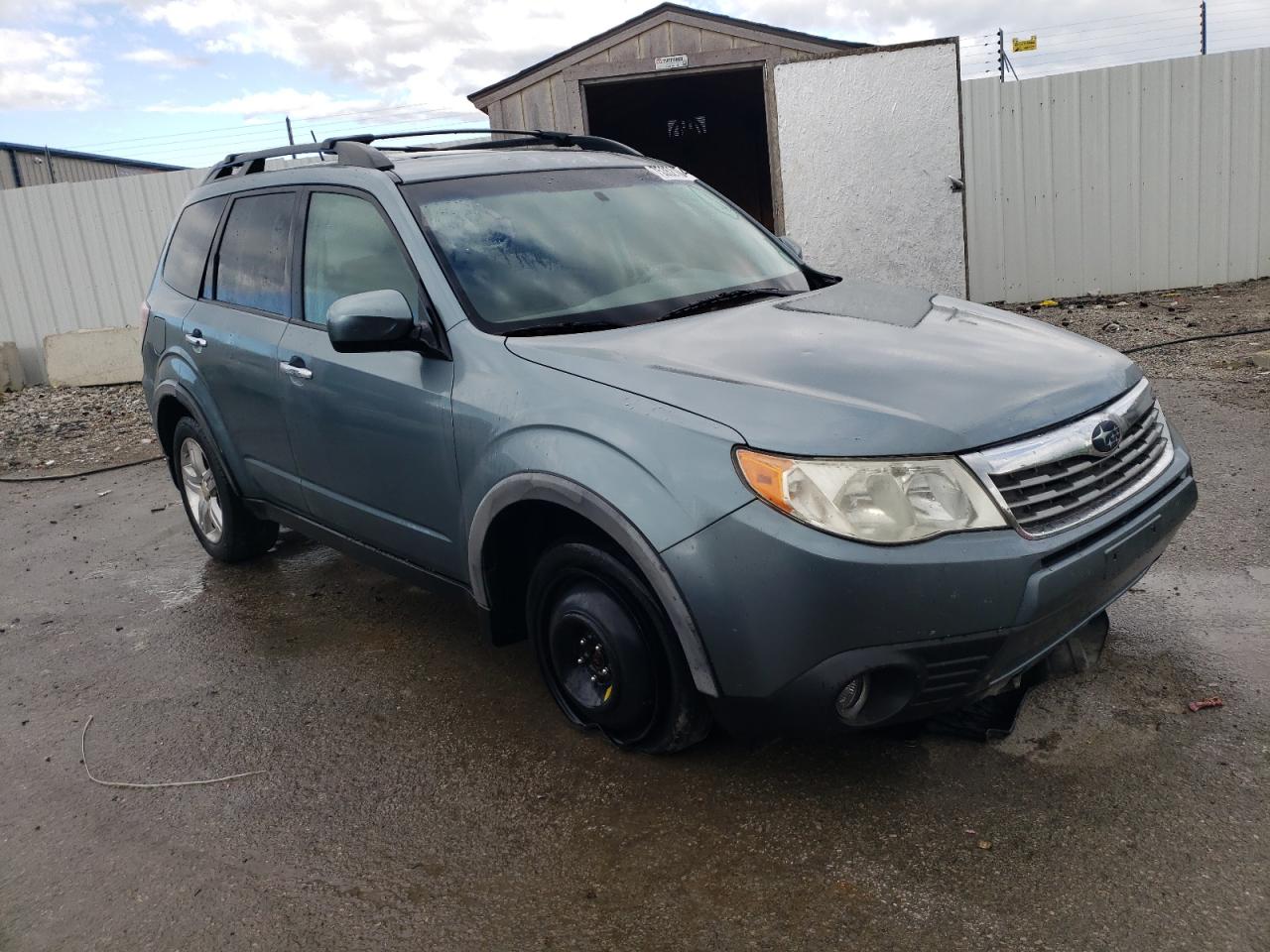 Lot #2913873307 2009 SUBARU FORESTER 2