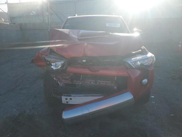 2019 TOYOTA 4RUNNER SR - JTEBU5JR6K5710397