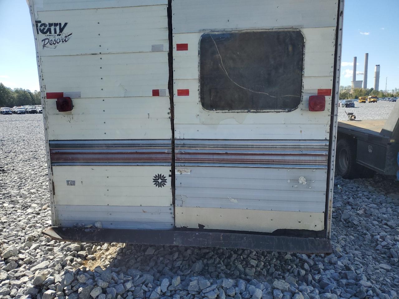 Lot #2990566679 1993 FLEETWOOD BOUNDER