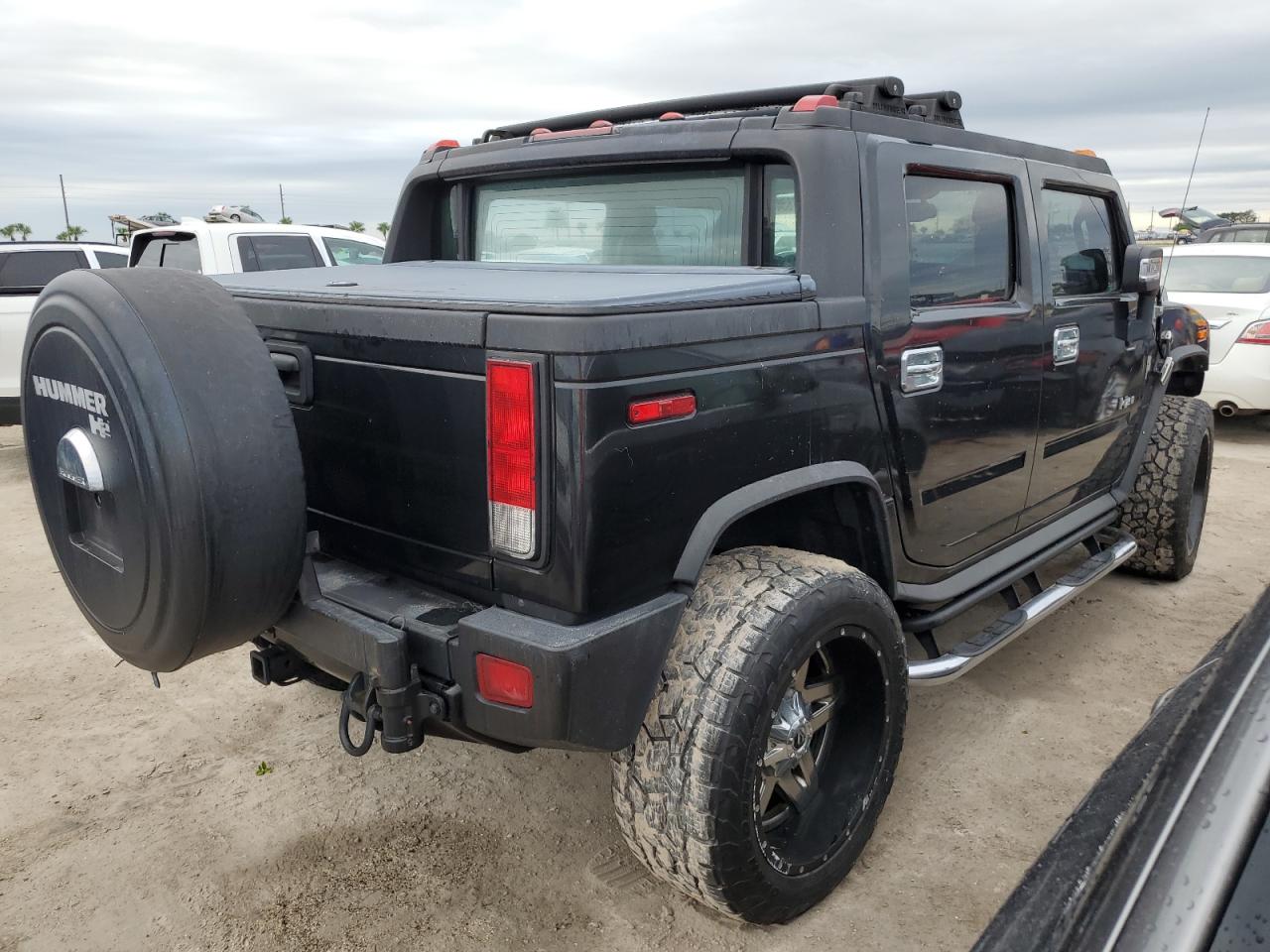 Lot #3050513136 2008 HUMMER H2 SUT