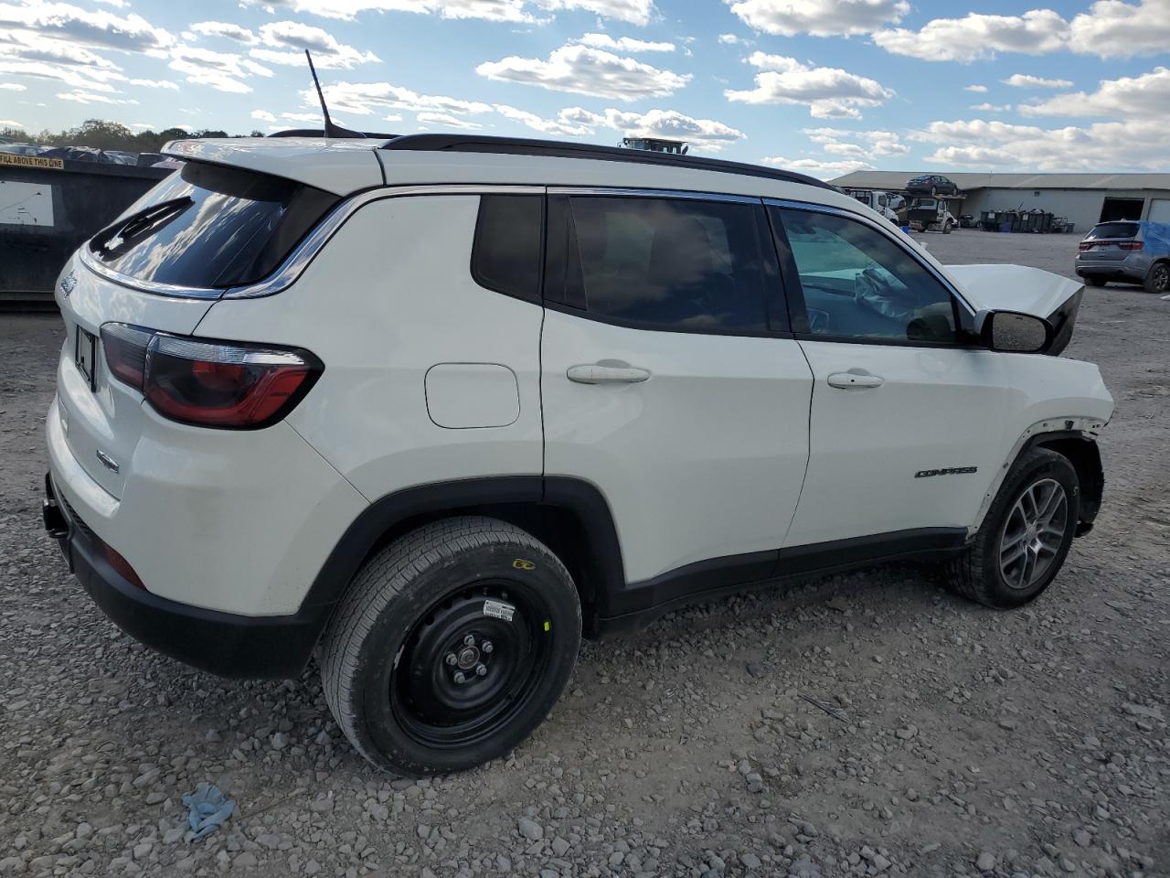 Lot #2979406724 2020 JEEP COMPASS LA