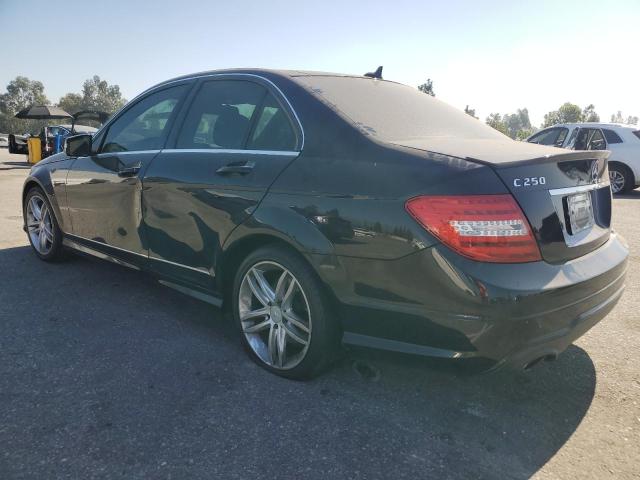 VIN WDDGF4HB5DR300683 2013 Mercedes-Benz C-Class, 250 no.2