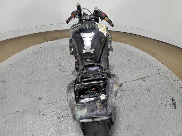 2005 YAMAHA YZFR6 L JYARJ06EX5A022186